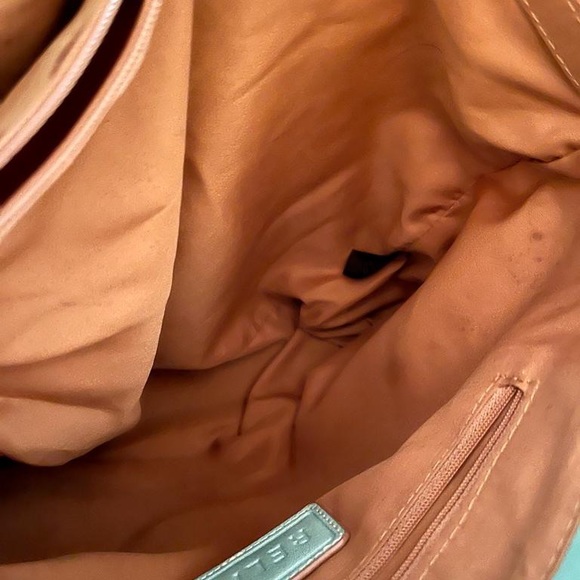 Large Relic shoulder tote in minty green with orange interior - Picture 4 of 5